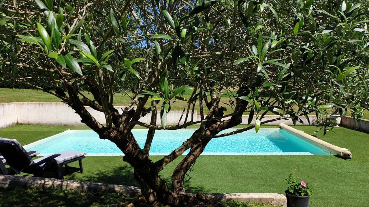 Chambre Saint Emilion - Le Clos D'Antan Les Artigues-de-Lussac Exterior photo